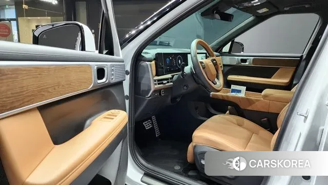 Hyundai Santa Fe (MX5) 2025 Белый из Кореи, фото 2