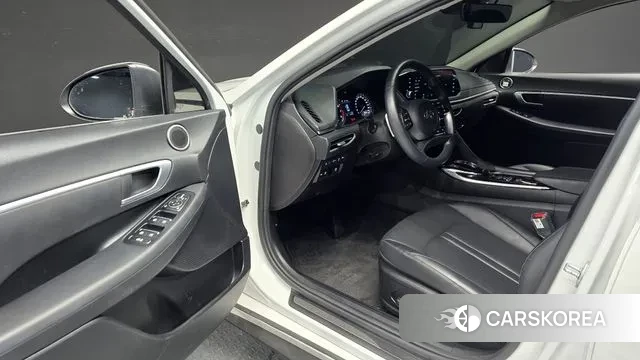 Hyundai Sonata (DN8) 2020 Белый из Кореи, фото 2