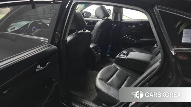 Kia Come New K7 2018 Черный из Кореи, фото 2