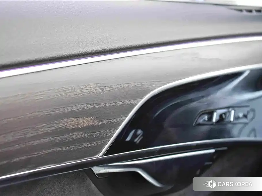 Audi A8 2020 Черный из Китая, фото 2