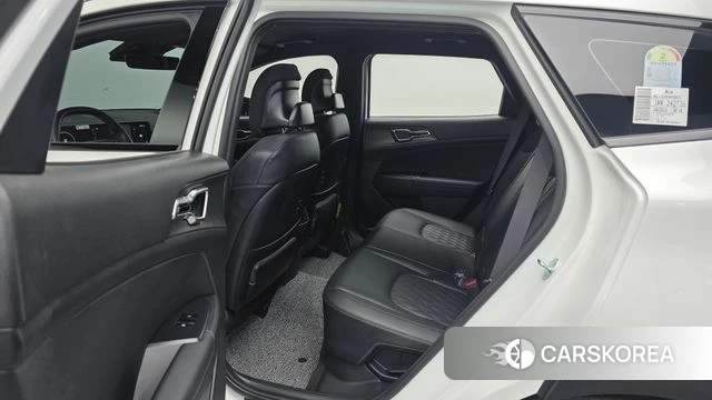 Kia The New Sportage 5th Generation Hybrid 2025 Белый из Кореи, фото 2