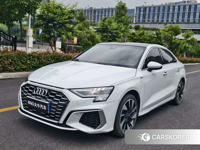 Audi A3 2024 Белый из Китая, фото 2