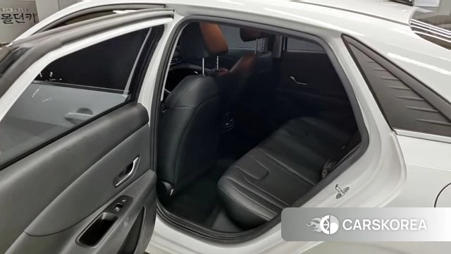 Hyundai Avante (CN7) 2021 Белый из Кореи, фото 2