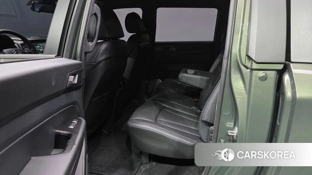 Ssangyong The New Rexton Sport 2023 Зеленый из Кореи, фото 2