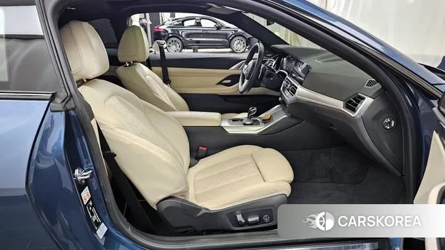 BMW 4 Series (G22) 2022 Синий из Кореи, фото 2