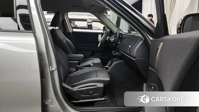 Mini Cooper S Countryman 3rd Generation 2024 Серебристо-серый из Кореи, фото 2