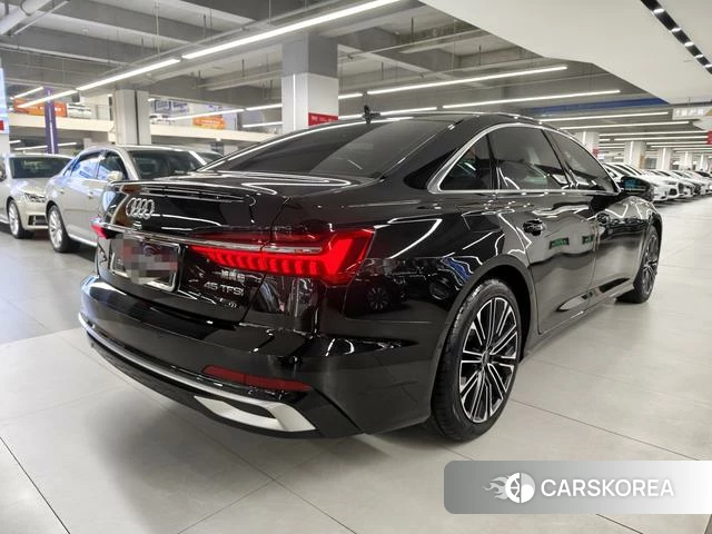 Audi A6L 2023 Черный из Китая, фото 2