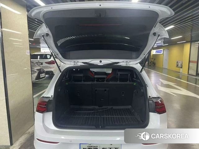 Volkswagen Golf GTI 2025 Белый из Китая, фото 2