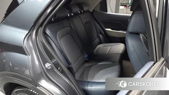 Hyundai Venue 2019 Серый из Кореи, фото 2