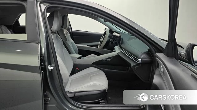 Hyundai Avante (CN7) 2021 Серый из Кореи, фото 2