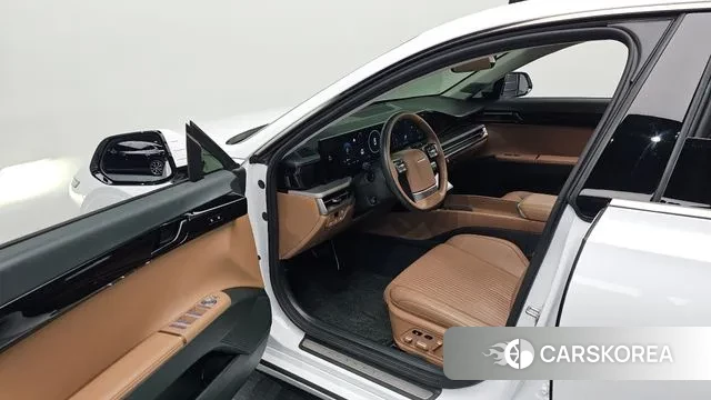 Hyundai Grandeur Hybrid (GN7) 2023 Белый из Кореи, фото 2