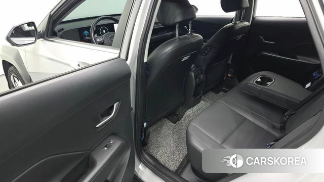 Hyundai Kona (SX2) 2023 Серый из Кореи, фото 2