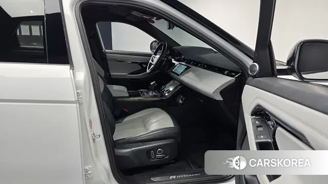 Land Rover Range Rover Evoque 2nd Generation 2021 Белый из Кореи, фото 2