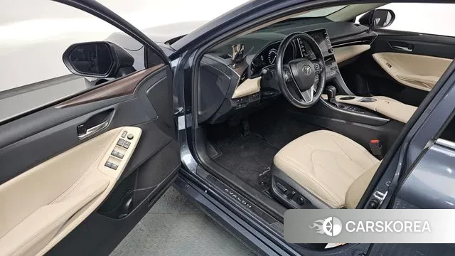Toyota Avalon 5th Generation 2018 Небесно-голубой из Кореи, фото 2
