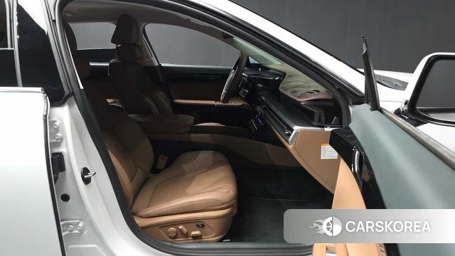 Hyundai Grandeur Hybrid (GN7) 2025 Белый из Кореи, фото 2