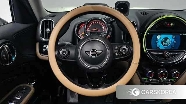 Mini Cooper D Countryman 2018 Белый из Кореи, фото 2