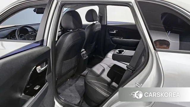 Kia Niro EV 2021 Серебряный из Кореи, фото 2