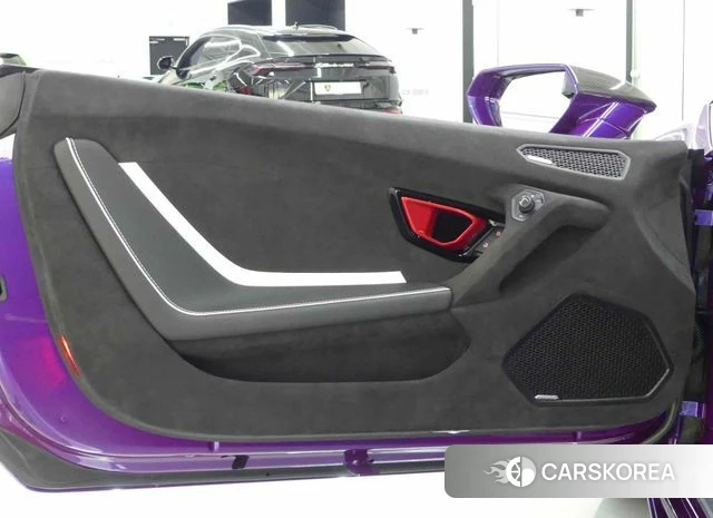 Lamborghini Huracan 2023 Фиолетовый из Кореи, фото 2
