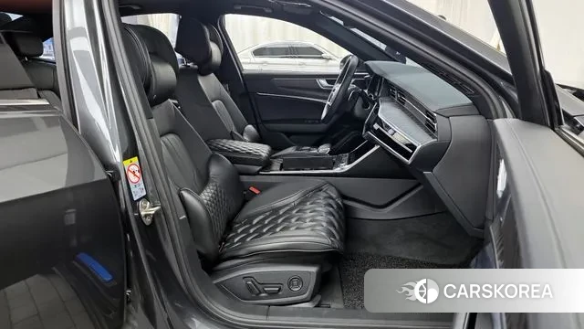 Audi A6 (C8) 2022 Серый из Кореи, фото 2