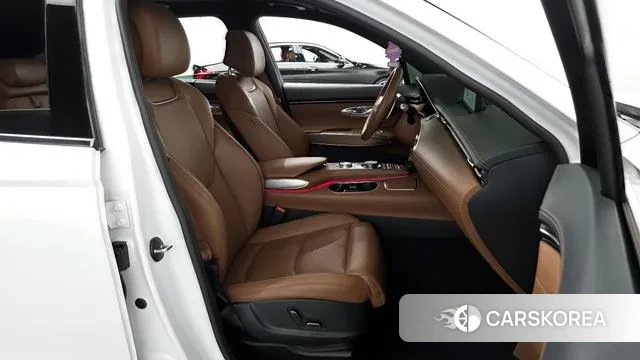 Genesis GV70 2021 Белый из Кореи, фото 2