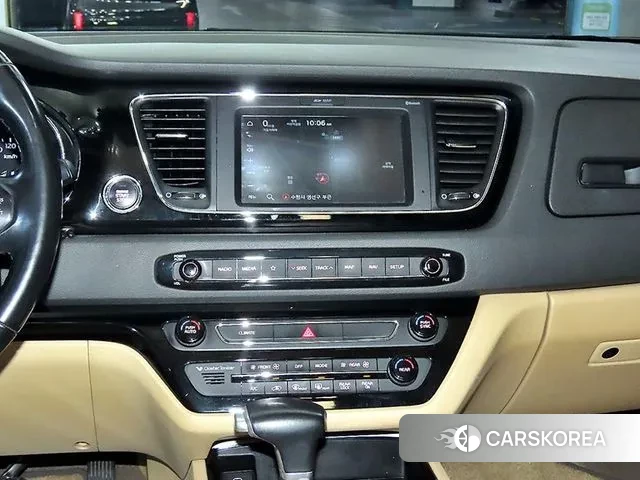 Kia The New Carnival 2019 Черный из Кореи, фото 2