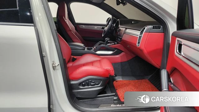 Porsche Cayenne (PO536) 2023 Серебряный из Кореи, фото 2