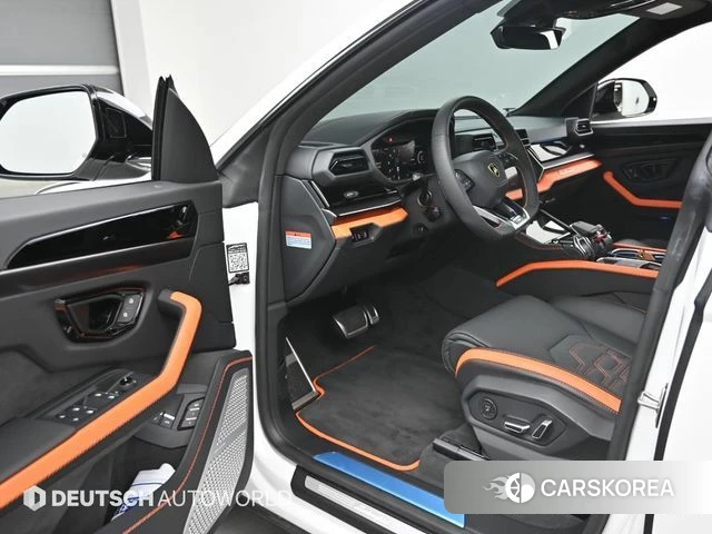 Lamborghini Urus 2025 Белый из Кореи, фото 2