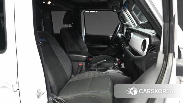 Jeep Wrangler (JL) 2021 Белый из Кореи, фото 2