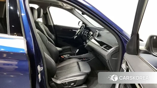 BMW X1 (F48) 2019 Синий из Кореи, фото 2