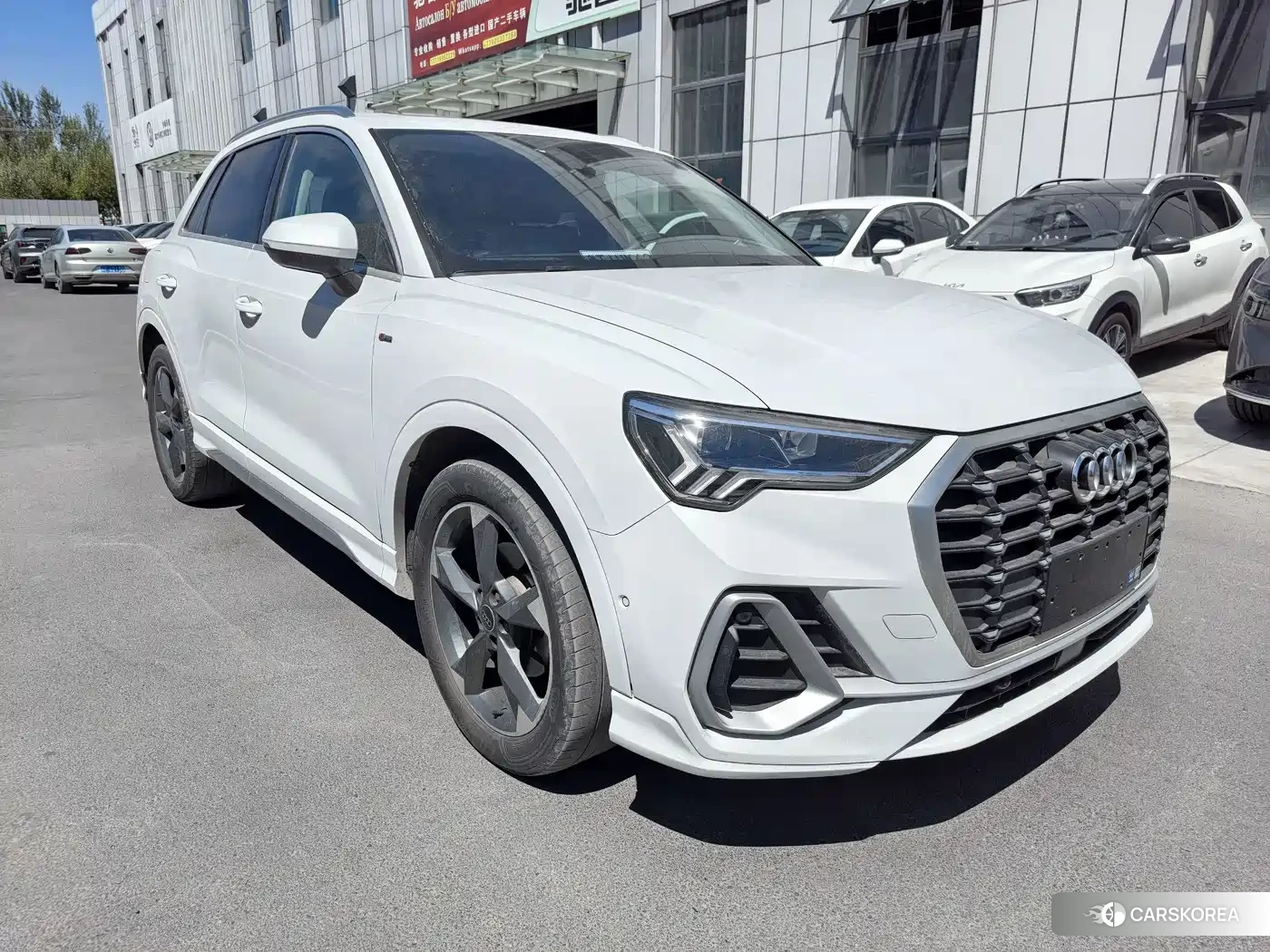 Audi Q3 2023 Белый из Китая, фото 2