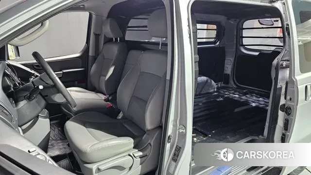 Hyundai The New Grand Starex 2019 Серебристо-серый из Кореи, фото 2