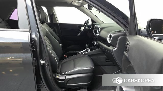 Hyundai Venue 2019 Серый из Кореи, фото 2