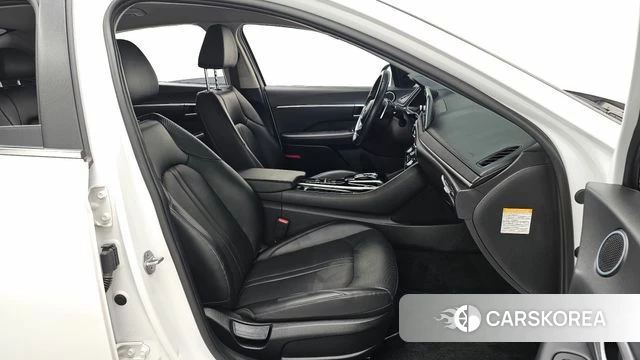 Hyundai Sonata Hybrid (DN8) 2022 Белый из Кореи, фото 2
