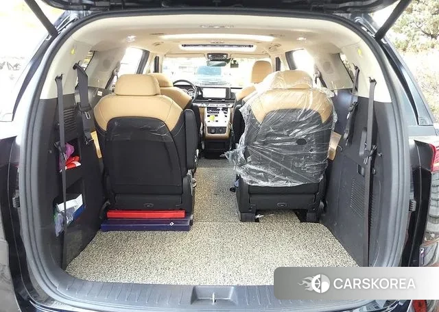 Kia Carnival 4th generation 2022 Черный из Кореи, фото 2