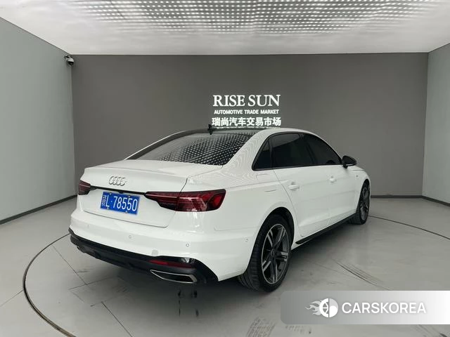 Audi A4L 2022 Белый из Китая, фото 2