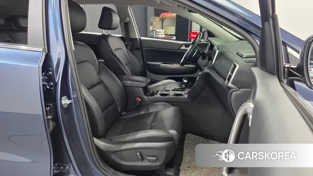 Kia Sportage The Bold 2021 Синий из Кореи, фото 2