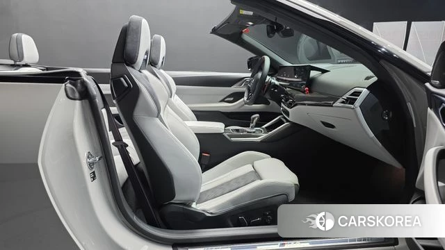 BMW M4 (G82) 2025 Серебристо-серый из Кореи, фото 2