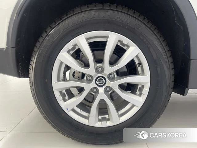 Nissan Qijun 2023 Белый из Китая, фото 2