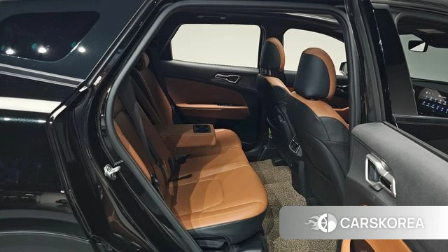 Kia Sportage 5th Generation 2022 Черный из Кореи, фото 2