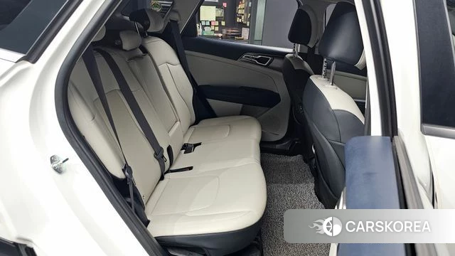 Kia Sportage 5th Generation 2021 Белый из Кореи, фото 2