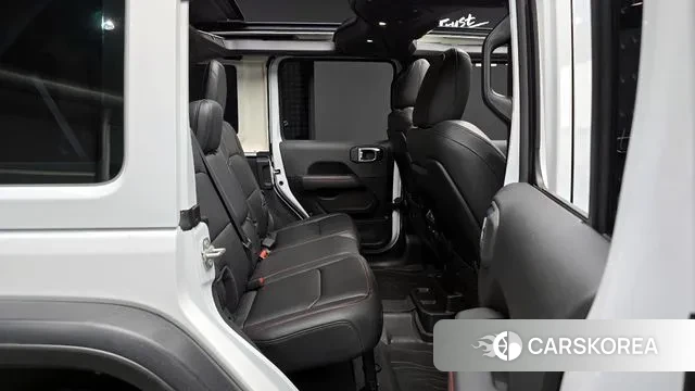 Jeep Wrangler (JL) 2024 Белый из Кореи, фото 2