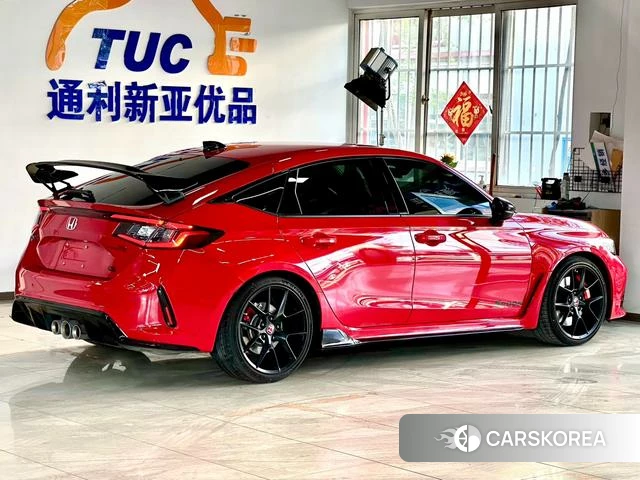 Honda Civic (imported) 2024 Красный из Китая, фото 2