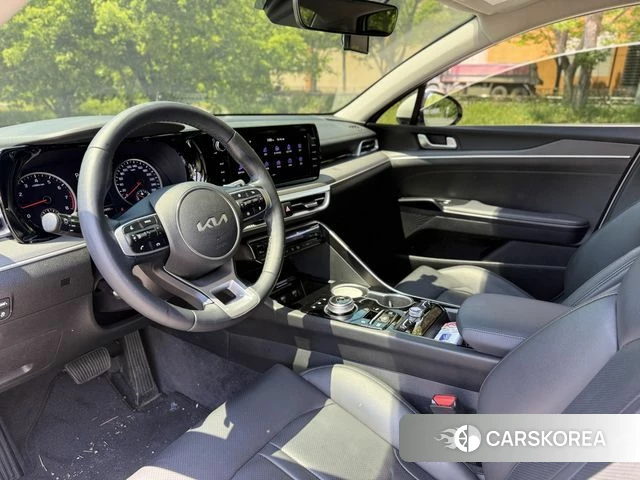 Kia K5 3rd generation 2023 Белый из Кореи, фото 2