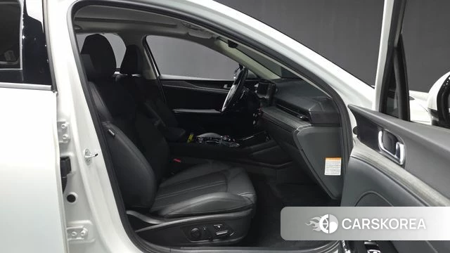 Kia The New K5 Hybrid 3rd generation 2024 Белый из Кореи, фото 2