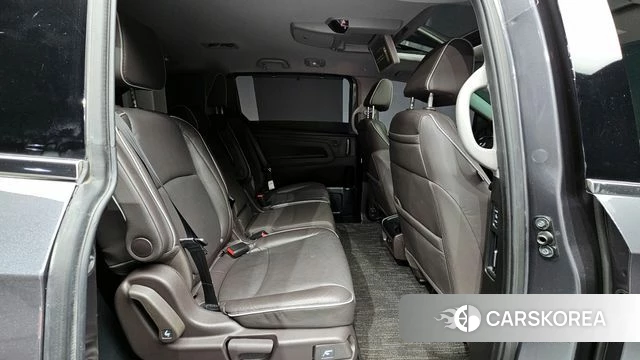 Honda Odyssey 2023 Серый из Кореи, фото 2