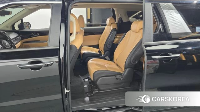 Kia Carnival 4th generation 2021 Черный из Кореи, фото 2