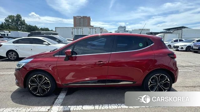 Renault Korea (Samsung) Clio 2018 Красный из Кореи, фото 2