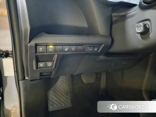 Toyota Sienna 4th Generation 2025 Серый из Кореи, фото 2