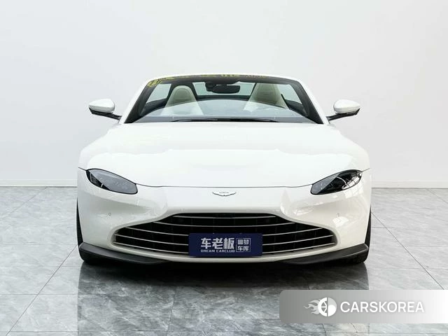 Aston Martin Vantage 2022 Белый из Китая, фото 2