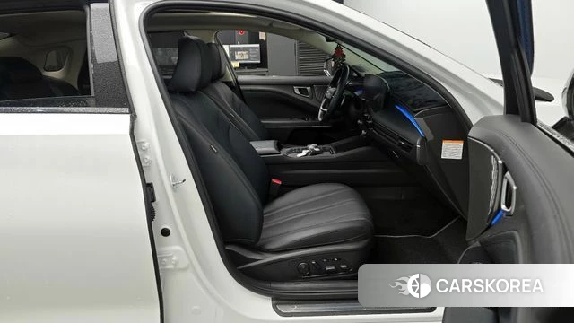 Kia The New K8 Hybrid 2024 Белый из Кореи, фото 2